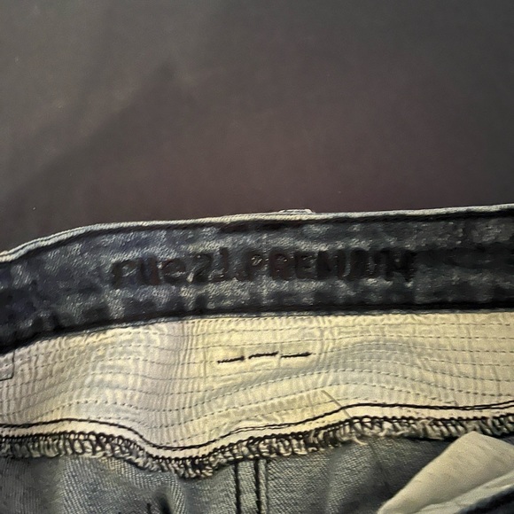 Men’s Rue 21 Jeans - Picture 2 of 5